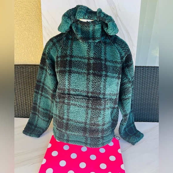 Victorias Secret PINK Sherpa Hoodie - Picture 1 of 3